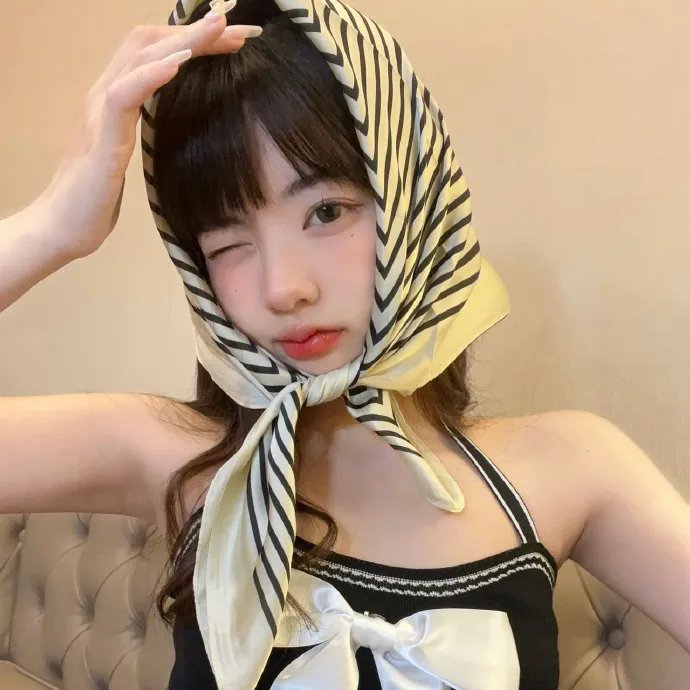 鹃血啼痕